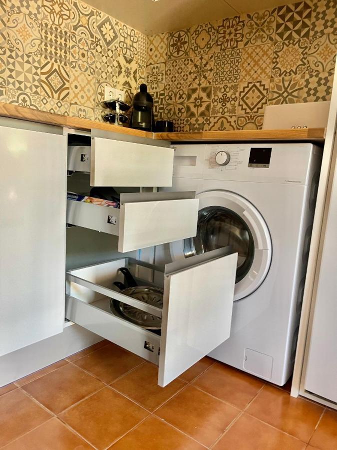 Bonito Apartamento Con Terraza, Jardin Y Piscina Кала'н Бош Екстериор снимка
