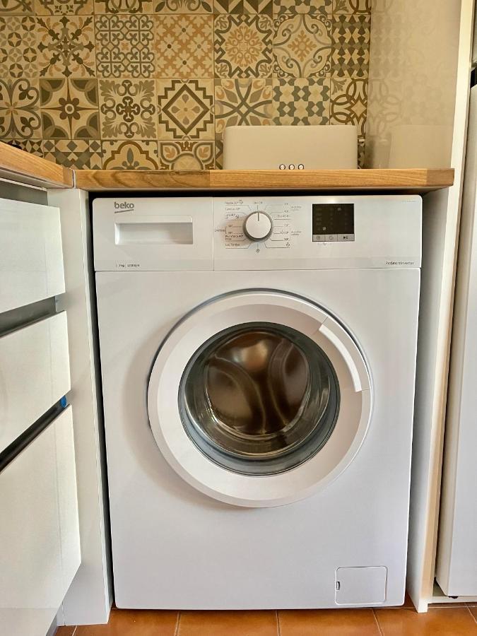 Bonito Apartamento Con Terraza, Jardin Y Piscina Кала'н Бош Екстериор снимка