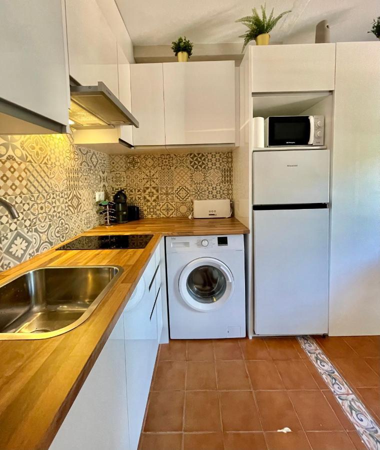 Bonito Apartamento Con Terraza, Jardin Y Piscina Кала'н Бош Екстериор снимка