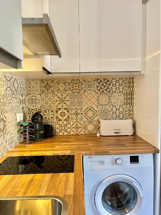 Bonito Apartamento Con Terraza, Jardin Y Piscina Кала'н Бош Екстериор снимка