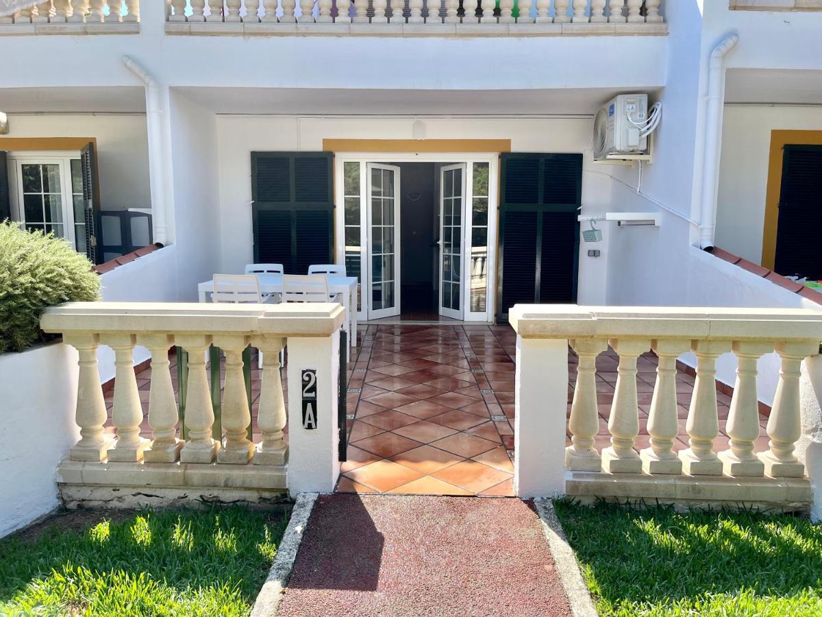 Bonito Apartamento Con Terraza, Jardin Y Piscina Кала'н Бош Екстериор снимка